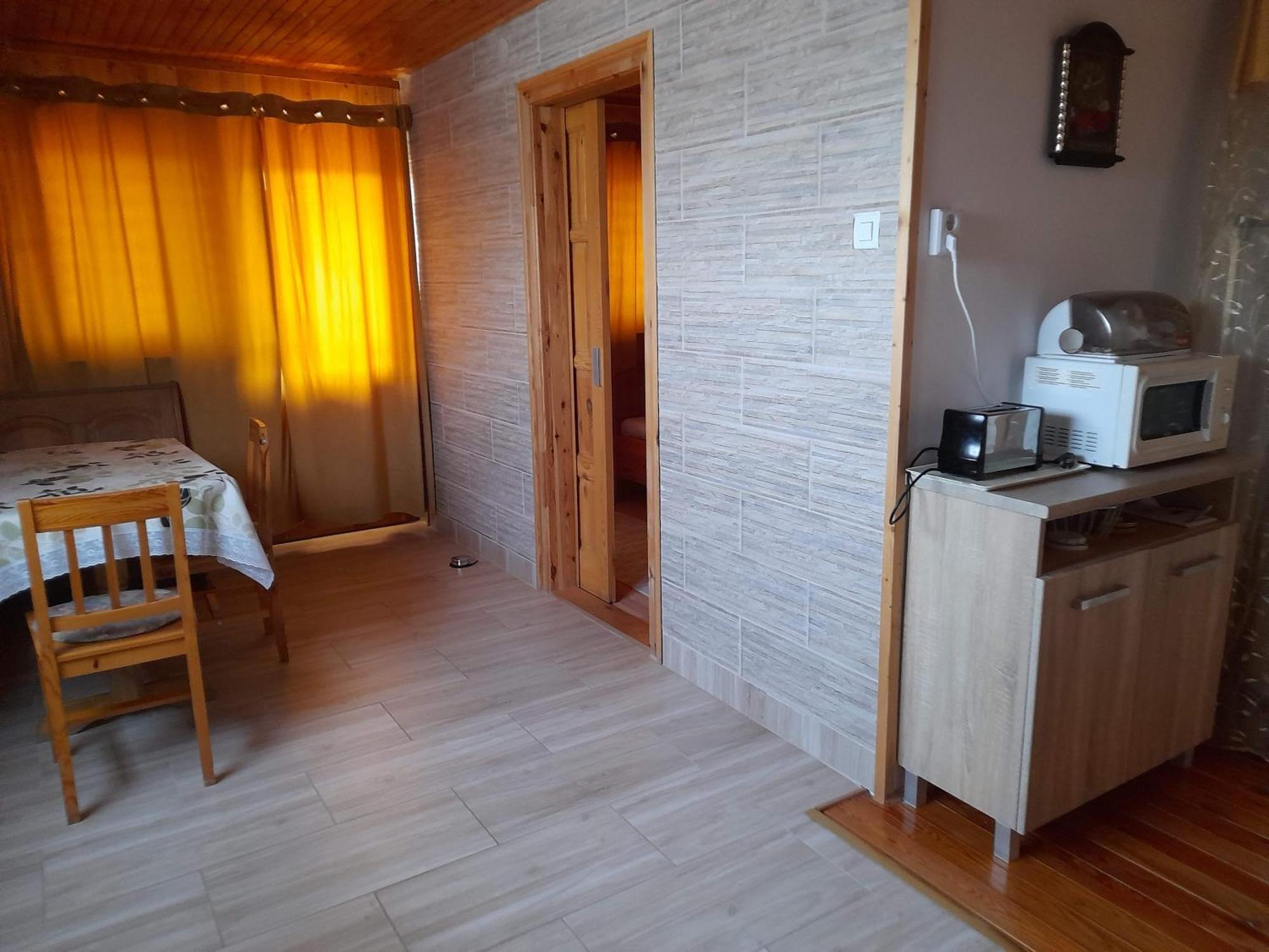 Harmonia Vendeghaz 100 Meterre Az Igali Gyogyfuerdotol Apartment Exterior photo